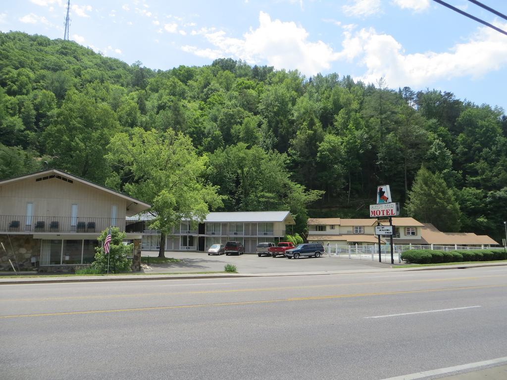 Sleepy Bear Motel Gatlinburg Exterior photo